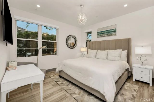 10 Ocean Place, Seal Beach, CA 90740