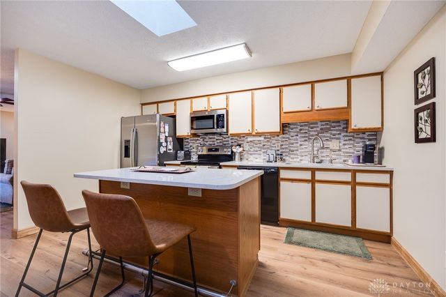 6724 Willow Creek Drive, Dayton, OH 45424