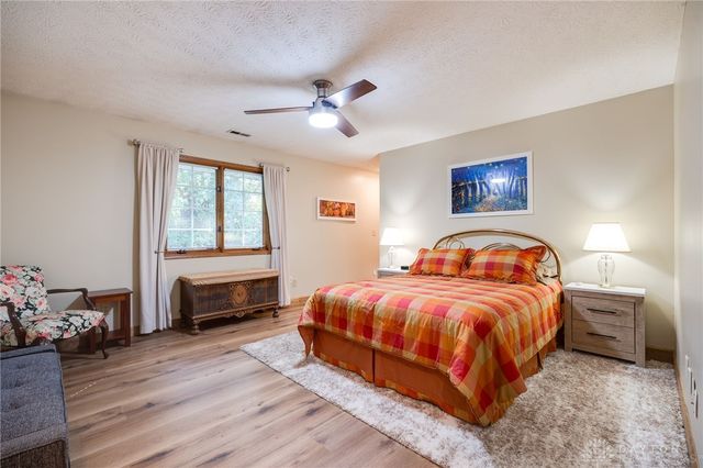 6724 Willow Creek Drive, Dayton, OH 45424