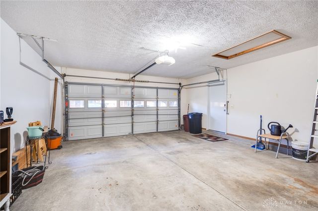 6724 Willow Creek Drive, Dayton, OH 45424