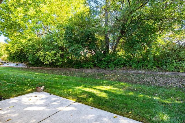 6724 Willow Creek Drive, Dayton, OH 45424