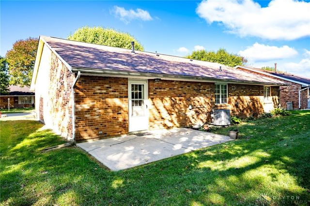 6724 Willow Creek Drive, Dayton, OH 45424