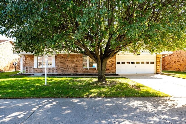 6724 Willow Creek Drive, Dayton, OH 45424