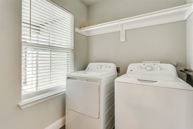 3813 Huntington Drive, Denton, TX 76209