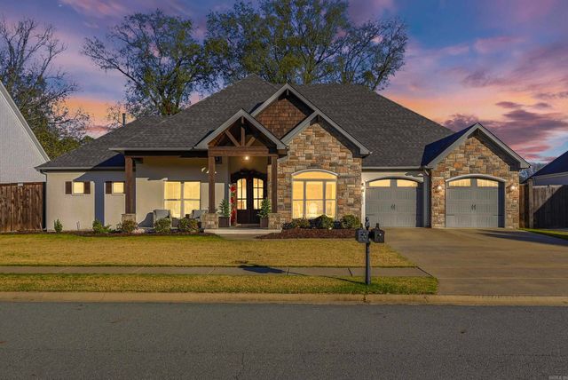 1690 Winterbrook Drive, Conway, AR 72034