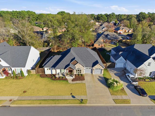 1690 Winterbrook Drive, Conway, AR 72034