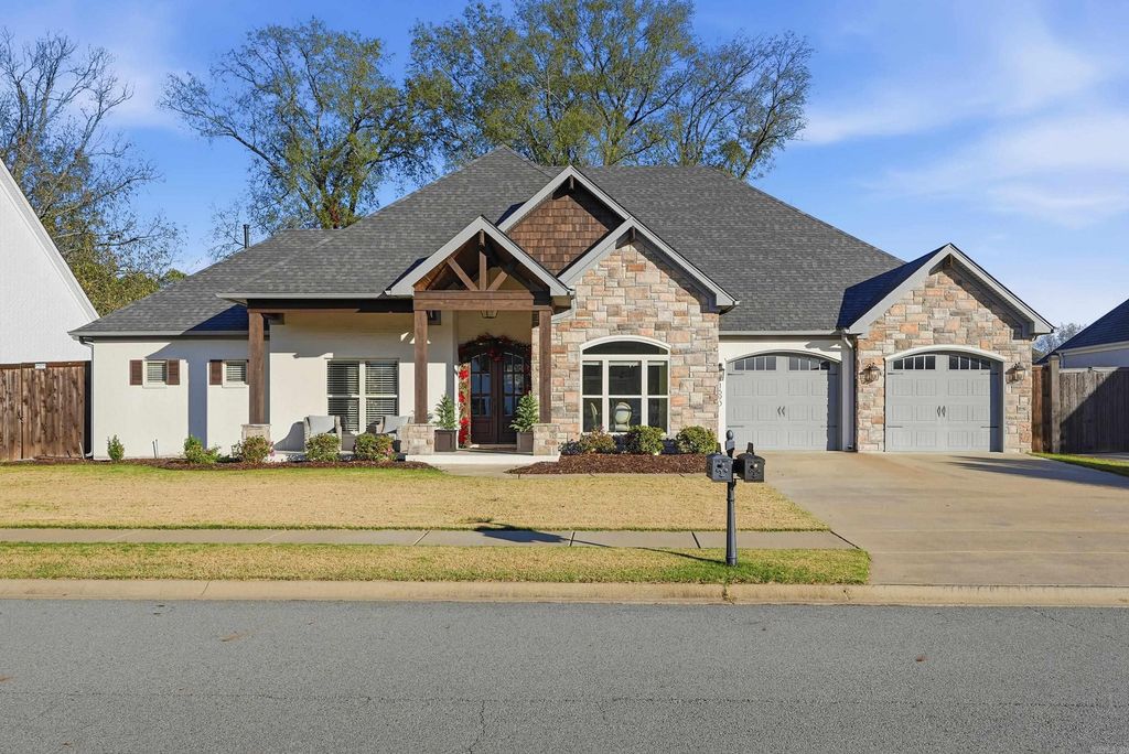1690 Winterbrook Drive, Conway, AR 72034