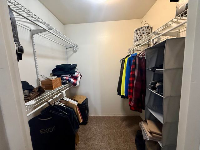 2195 SITKA COURT WEST, North Pole, AK 99705