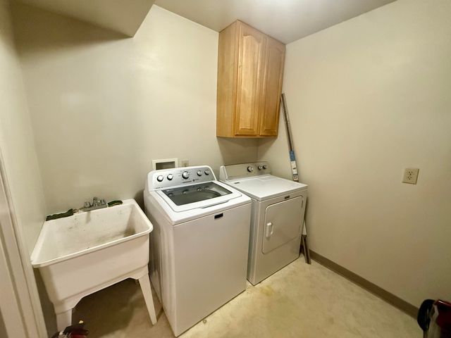 2195 SITKA COURT WEST, North Pole, AK 99705