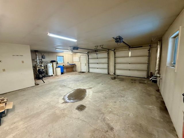 2195 SITKA COURT WEST, North Pole, AK 99705