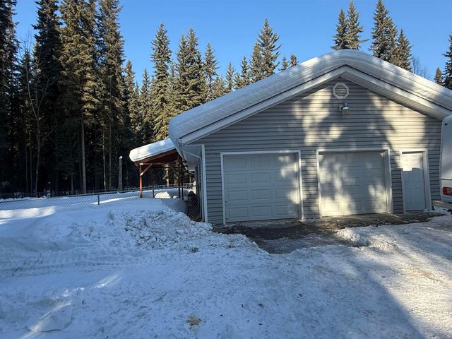 2195 SITKA COURT WEST, North Pole, AK 99705
