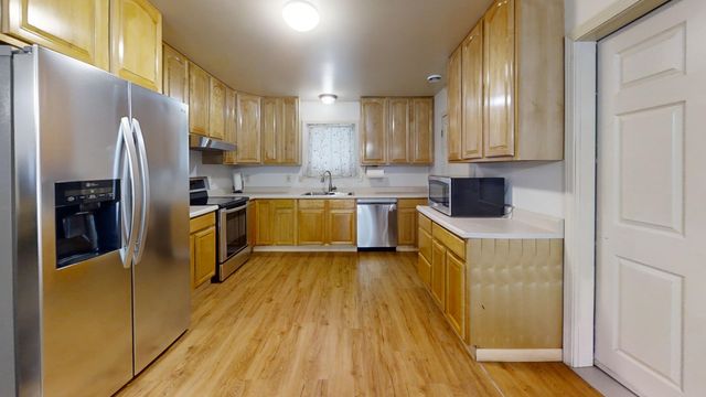 2195 SITKA COURT WEST, North Pole, AK 99705