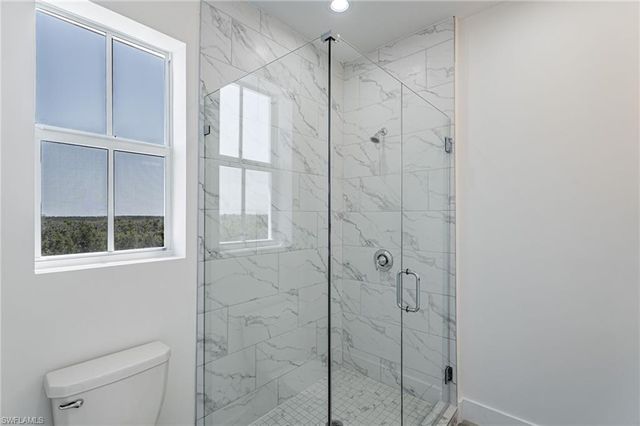 5816 Shell Cove DR, Cape Coral, FL 33914