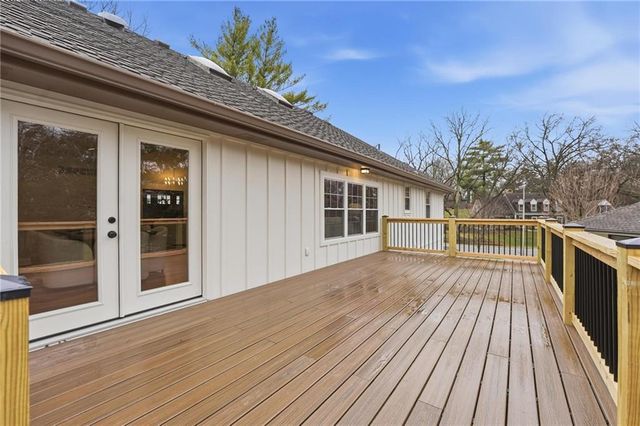 12614 Ensley Lane, Leawood, KS 66209