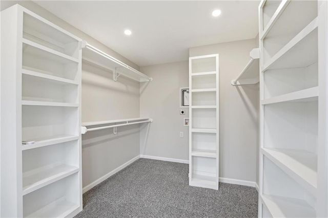 12614 Ensley Lane, Leawood, KS 66209