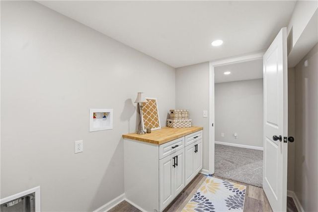 12614 Ensley Lane, Leawood, KS 66209