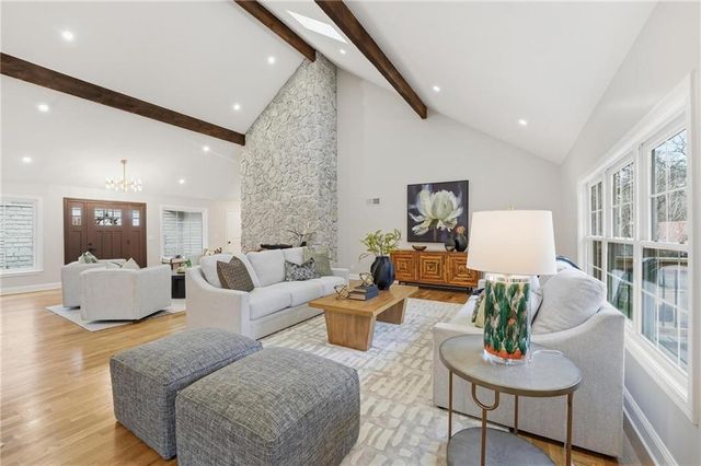 12614 Ensley Lane, Leawood, KS 66209