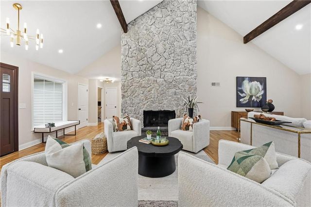 12614 Ensley Lane, Leawood, KS 66209