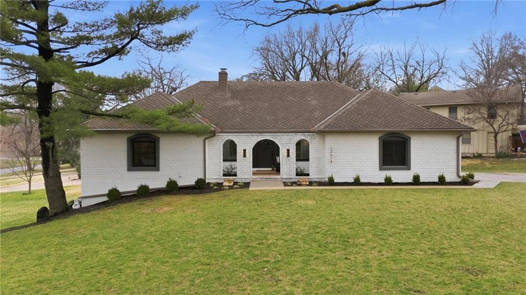 12614 Ensley Lane, Leawood, KS 66209