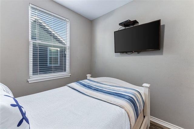 15208 Beach Way Dr, Corpus Christi, TX 78418