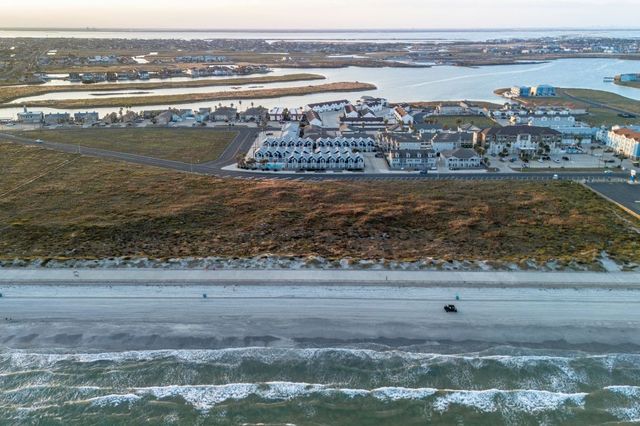 15208 Beach Way Dr, Corpus Christi, TX 78418