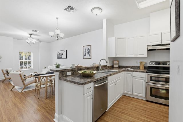 218 SW 145TH DRIVE 19, Newberry, FL 32669