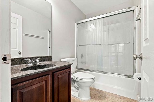1316 Legacy Pointe Lane, Fenton, MO 63026