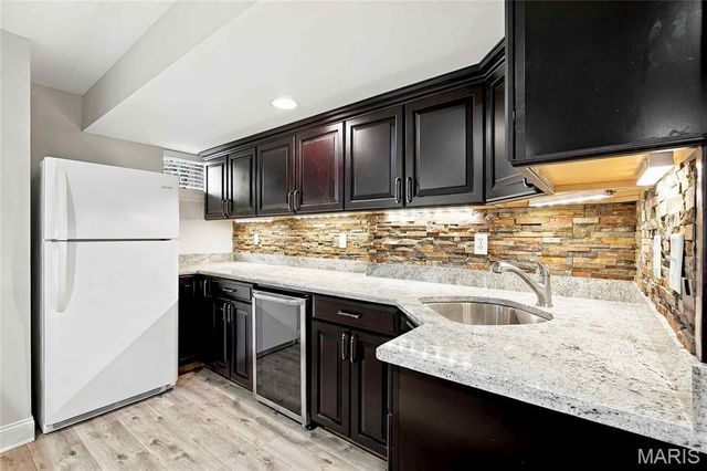 1316 Legacy Pointe Lane, Fenton, MO 63026