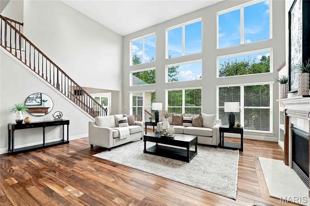 1316 Legacy Pointe Lane, Fenton, MO 63026