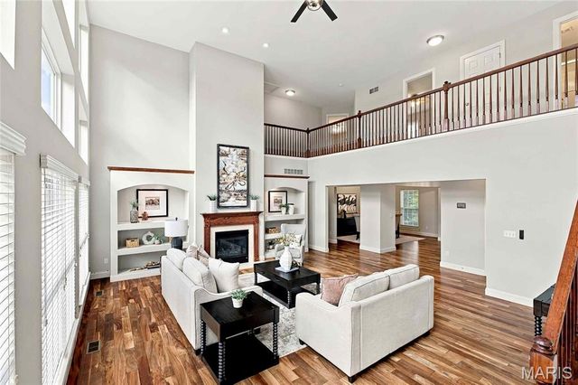 1316 Legacy Pointe Lane, Fenton, MO 63026