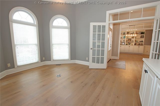 6005 Pinnacle View Drive, Hurricane, WV 25526