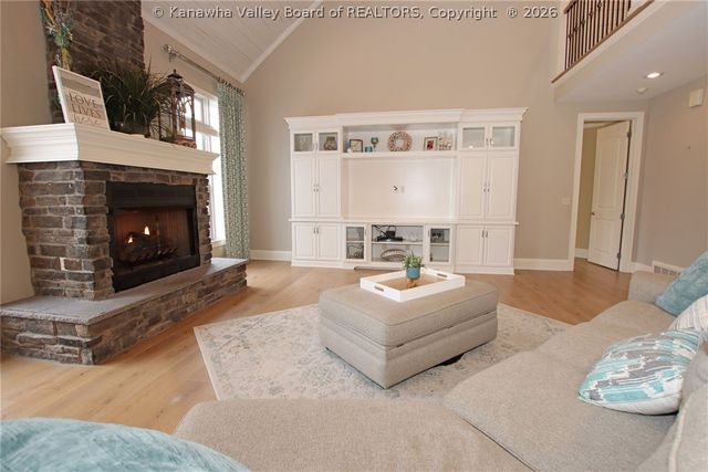 6005 Pinnacle View Drive, Hurricane, WV 25526