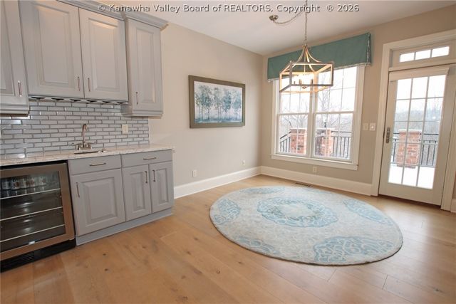 6005 Pinnacle View Drive, Hurricane, WV 25526