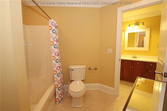 6005 Pinnacle View Drive, Hurricane, WV 25526