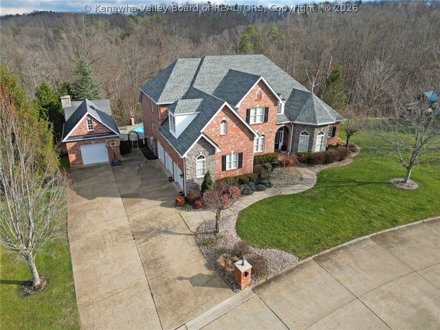 6005 Pinnacle View Drive, Hurricane, WV 25526
