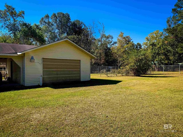 1412 Dailey Street, Brewton, AL 36426