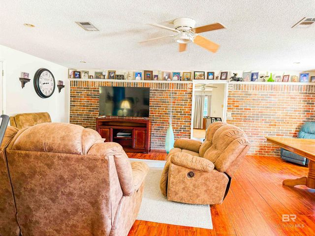 1412 Dailey Street, Brewton, AL 36426