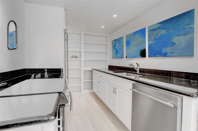 2701 Westheimer Road 2D, Houston, TX 77098