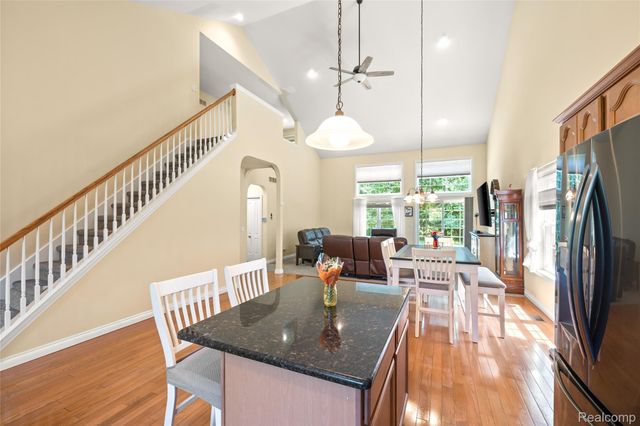 10182 Edgewood Drive, Grand Blanc Charter Township, MI 48439