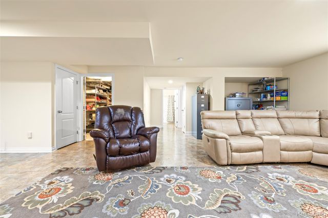 10182 Edgewood Drive, Grand Blanc Charter Township, MI 48439