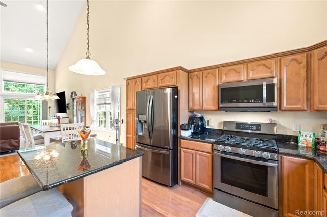 10182 Edgewood Drive, Grand Blanc Charter Township, MI 48439