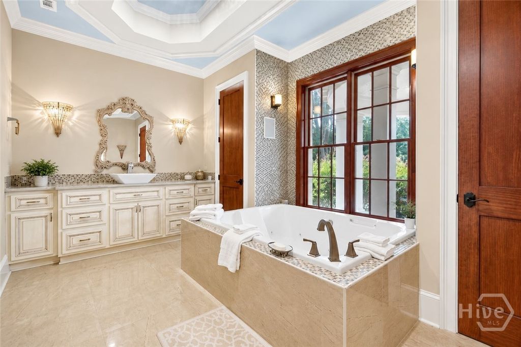 Image 13 of property listing at 336 Spanton Crescent, Pooler, GA 31322