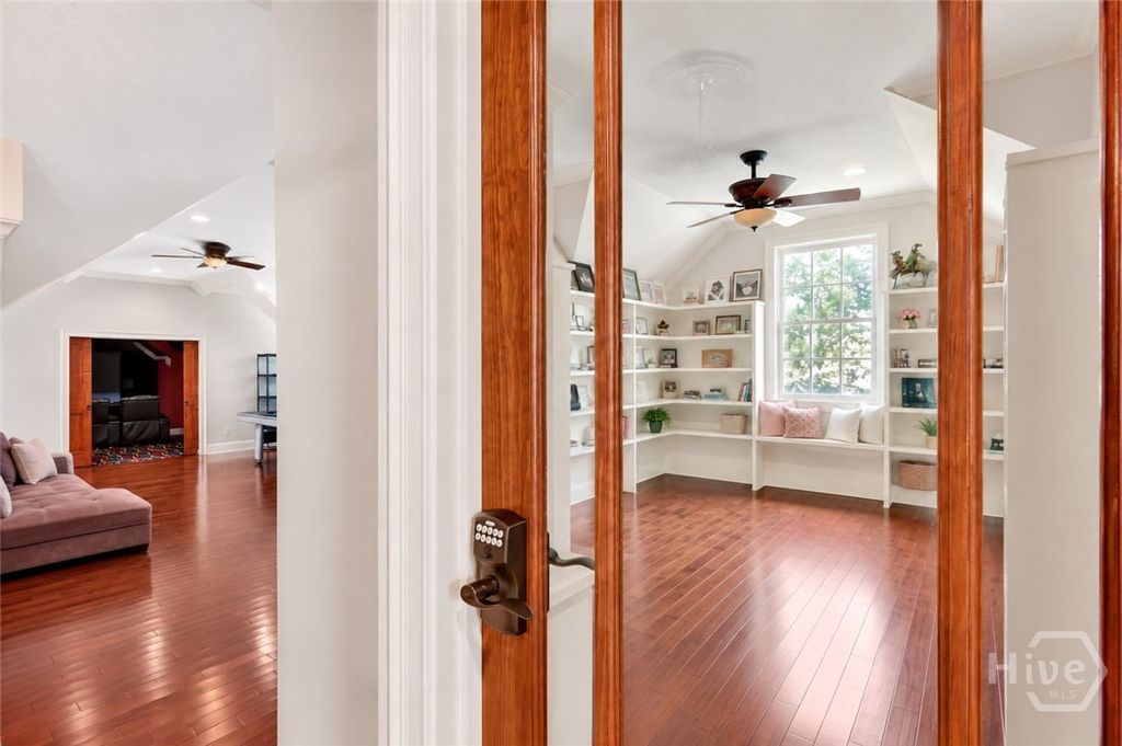 Image 21 of property listing at 336 Spanton Crescent, Pooler, GA 31322