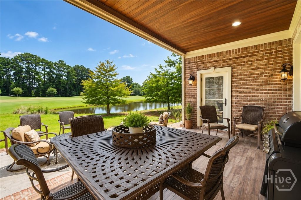 Image 36 of property listing at 336 Spanton Crescent, Pooler, GA 31322