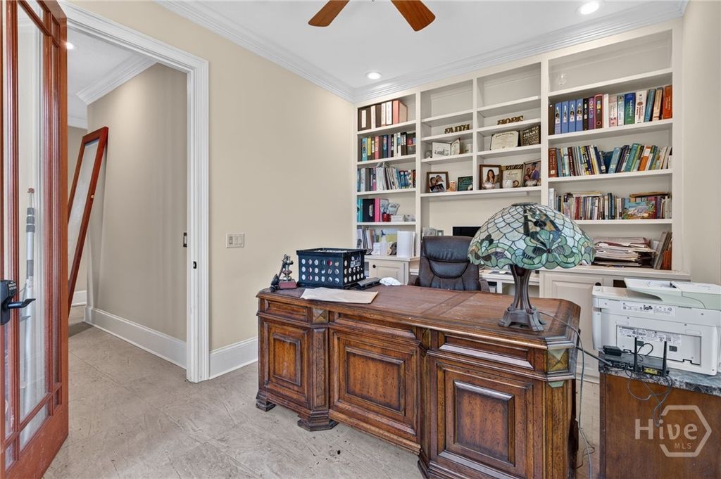 Image 9 of property listing at 336 Spanton Crescent, Pooler, GA 31322