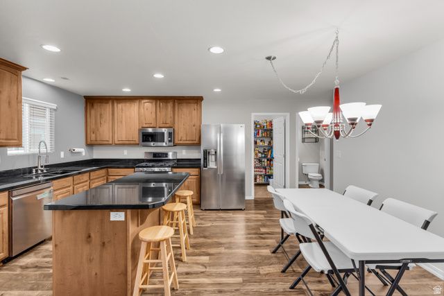 283 W KESTREL DR, Saratoga Springs, UT 84045