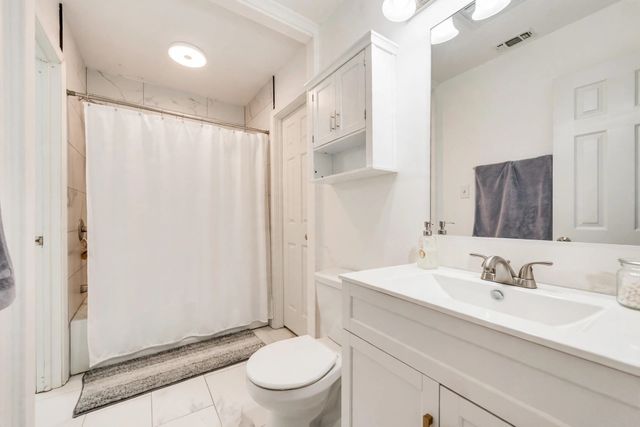 837 Blue Ridge Drive, Burleson, TX 76028