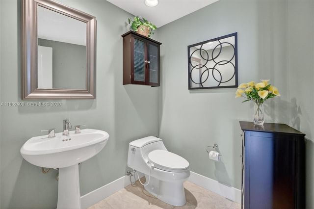 1 N Ocean Blvd 806, Pompano Beach, FL 33062