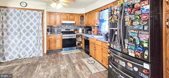 20 POPLAR AVE, Wilmington, DE 19805