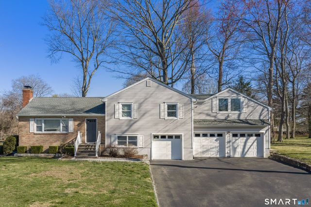 32 Styles Lane, Norwalk, CT 06850